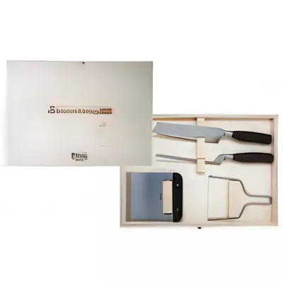 ‘Do not touch the cheese without the right knives’ (cheese accessory set)