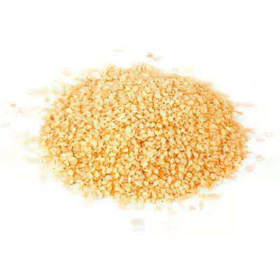 Organic white sesame seeds (Sesamum indicum)